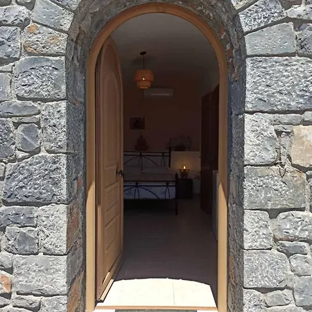 Katerinas House Poliána